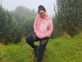Así me veo cuando estoy en paz, felii y llena de amorcito🫶🏽💚 El Hoodie es amorcito chileno que llegó a Ecuador con más amorcito. No calculan lo afortunada que soy 🫰🏽  🧥 @lapinkhouse  📸 @daniel_s_arias