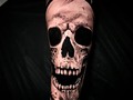 Skull one Sesion . @cheyenne_tattooequipment _________________________________#tattoo #tattoos #skulltattoo #skulltattoo #saulchicarelli #suecia🇸🇪 #sweden #stokolmo #tattoostyle #newcrew #artistattoo