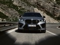 Redrawing the peaks of power. The new BMW X6 M Competition.   #BMWM #THEX6M #BMWX6M  BMW X6 M Competition: Fuel consumption in l/100 km (combined): 12.9-12.6 (WLTP), CO2 emissions in g/km (combined): 293 -284 (WLTP).   Further information: .  Acceleration (0-100 km/h): 3.9 s. Power: 460 kW, 625 hp, 750 Nm. Top speed (limited): 250 km/h (with optional M Driver’s Package: 290 km/h).  Paint finish shown: BMW Individual Frozen Pure Grey metallic.  Check the link in our bio for the BMW Individual Visualizer to see more BMW Individual color options.