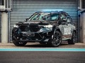 Right out of the box: The BMW X5 M MotoGP™ Medical Car - ready for the #FrenchGP. #BMWM #MotoGP #BMWMSafetyCars  BMW X5 M Competition: Fuel consumption in l/100 km (combined): 13.1-12.8 (WLTP), CO2 emissions in g/km (combined): 296 -288 (WLTP).  Further information: