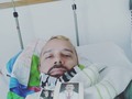 Hago este post por qué se que mucha gente no sabe aún y no he podido responder muchos de sus mensajes y llamadas algunos de mis amigos conocidos clientes colegas provedores no están al tanto de lo que me pasó poco a poco responderé llamadas y mensajes   Hace días sufri un accidente de tránsito en moto sufrí varias fracturas quemadas y intervención quirúrgica por lo cual he tenido un reposo absoluto en cama   Primero que nada quiero dar gracias a Dios por su misericordia por darme otra oportunidad y por cada día que me regala cada día que respiro gracias a mi familia que me a cuidado constantemente con paciencia y entrega gracias a mis hermanos de vida que estuvieron ahí agarrándome de la mano y llegaron para apoyarme en el momento justo nunca me dejaron solo gracias a mi coma por tu apoyo a los Doctores que me atendieron que dieron lo mejor de si para mí intervención gracias a mis vecinos tambien por el apoyo ellos saben quiénes son gracias a todos los que me tuvieron en sus oraciones gracias a todos si se me escapa alguien pido disculpas  Va ser un proceso lento pero con Dios por delante todo va a salir bien  #leysenmusic 😎