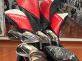 Stealth 2! 🏌️‍♂️⛳️ Descubre el equilibrio perfecto entre estilo y rendimiento con este conjunto de palos de golf de última generación. 🎯💥  El set incluye todos los palos esenciales que necesitas para llevar tu juego al siguiente nivel. Desde el control preciso de los hierros hasta la potencia explosiva de el drivers y maderas cada palo ha sido diseñado con la más alta tecnología para optimizar tu desempeño en el campo. 🚀🏆  Pero eso no es todo: con nuestro análisis de fitting personalizado, podrás asegurarte de que cada palo se adapte perfectamente a tu estilo de juego único. Nuestros expertos te guiarán a través de un proceso exhaustivo para determinar la longitud, la flexibilidad y otros factores clave que maximizarán tu comodidad y precisión. ✅💪  No te conformes con menos en el campo de golf. Con el set de TaylorMade Stealth 2 y nuestro análisis de fitting personalizado, estarás preparado para dominar cada golpe y alcanzar tus objetivos en el juego. ¡Eleva tu juego al siguiente nivel hoy mismo! 🏌️‍♂️🔝✨  #Stealth2 #almacendegolfbogota #servigolf #tiendadegolfbogota #taylormadegolf #fittinggolf #almacendegolfenbogota #tiendadegolfenbogota #taylormade