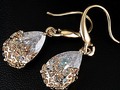 18k Gold Swarovski Crystal Drop Earrings 18k Gold Swarovski Crystal Drop Earrings is available at $19.99 #18kgold #drop