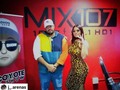 #repost @j_.arenas @repost.user #Repost @sindymalrozz ... Una entrevista buena, buena con @misterr__p 🥰 super agradecida con toda la familia de @mix107.7pr por el apoyo🙌  @javishfigueroa  @jbritopr   Relaciones Publicas  @solismediagrouppr  @franciscosolis903  @linemusikrecord