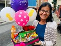Felicidad es que una persona muy especial te envíe un lindo detalla, sin importa qué tan lejos se encuentre, porque nos hace sentir que siempre está presente. Feliz cumpleaños!!!!