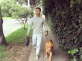 #TBT 🐶🖤. La razón por la que quiero tannnnnnto a max es que llegó a mi vida justamente en un momento en el que no era fácil hablar con la gente de lo que me estaba pasando, y ocasionalmente hablaba con max cuando salía al parque, en sus ojos sentía su empatía cuando yo estaba triste o feliz, me hizo sentir que no estaba solo y que tenía su compañía 🖤.