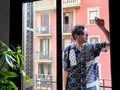 ¡Hola Barcelona!  Vine a reconciliarme con esta ciudad  En mi próxima casa quiero tener balcón para hacer lo que hace la pareja de la última foto 😊😊😊  #barcelona #travel #gay #gaytravel #españa