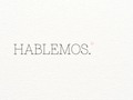 - Que bueno encontrarte por aquí. Andrés. - @/andres.ordonez  Me quería desmayar. ¡ME ESCRIBIÓ! ¡ME ESCRIBIÓ! La ansiedad me estaba consumiendo.  Habían pasado dos semanas desde que nos conocimos aquella noche y de tonta ni el número le compartí. Aunque bueno... ¿En QUÉ momento?  Eventualmente tengo que recordarme las verdades, porque sino mis pensamientos me llevan a un hueco sin salida.  Pero escribió. Y que gusto que haya escrito primero, así podía fingir que no revisaba su perfil cada dos días.  - Hola Andrés 🤍 que gusto saludarte. -  Desde que existe el DM en Instagram, no hay muchas excusas para establecer un contacto.  Empezamos a hablar. Mi momento favorito en las relaciones. Ese momento en el que nos empezamos a contar el día, lo que nos gusta y esa partecita de nuestros corazones que decidimos compartir con el otro.  Le conté de mi nombre, de lo fuerte que era y del por qué me llamaban Tata, pues era más dócil que el Carlota que orgullosa llevaba.  Me contó de su afición por el béisbol y de la muerte de su papá.  Fue muy natural. Al fin y al cabo era como si nos conciéramos desde siempre.  Del DM saltamos al WhatsApp, más por mi imprudencia que por su petición. Pero ya a estas alturas a mi no me avergüenza dar primeros pasos.  Me contaba su día y yo le contaba el mío. Estaba de viaje por trabajo y estar en línea nos ayudaba a a mantenernos en contacto.  Habían días de incertidumbre. "¿Qué hace?, ¿Por qué no me contesta?".  Que susto cuando me pongo así. Que estrés con mi inseguridad.  Él tan tranquilo. Yo tan intensa.  La única parte que no me gusta de esa etapa de "habladera", es que me acostumbro fácil y ¿Cómo se sale de ahí? ¿Qué pasa si un día dejamos de hablar?  Yo siempre pensando en el futuro, y en todas las probabilidades de que las cosas salgan mal.  01:45 PM - ¿Qué haces mañana? Te quiero ver. 01:46 - ¿QUÉ? 😱  No estoy lista para esto. ¿O es lo que he estado esperando?  Continuará ⭐