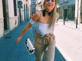 Ser libre y correr el riesgo de ser FELIZ de muchas maneras ✨Being free and running the risk of being HAPPY in many ways ✨||•SHOPPINKSTYLE•|| . . . . #soyshoppinkstyle #style #fashiontravel #smile #happy #outfit #happymoment #fashionista #blondegirl #spain #barcelona #travel #travelgirl #journalist #fashionjournalist #model #wordlplaces #experience #blogger #fashionblogger