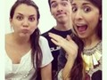 Me encanta ver estos recuerdos... Amigos que perduran para siempre. @carolinahernandeza @mauro_16tv #friendsforever #love