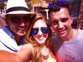 En los silleteros en la #feriadelasflores2014 con dos personitas muy eapciales. #friends @jdavidss321 y juan pablo😊💓