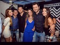 Somos un grupo con mucho sabor!  Pasándola de maravilla! #party #friends #nighttime