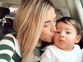 Te voy a llenar de besitos toda la vida ❤️Siempre serás mi príncipe .
