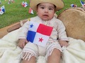 ¡Wao, que rápido me estoy creciendo! Hola, me llamo Liam y estoy muy feliz porque ya tengo 5 meses de vida gracias a papito Dios🙏🏼✨  En este clumplemes me gustó mucho utilizar ropa típica y honrar a mi patria mas en este mes de Noviembre, me siento muy orgulloso de ser panameño. Aunque mi papi diga que tengo sangre ocueña y mi mami diga que soy santeño, solo sé que soy cédula 13 y más Chorrerano no puedo ser 🇵🇦.  Me despido y espero les guste mi outfit ☺️ Gracias mamá y papá por ser tan maravillosos y gracias también a ti hermanita por regalarme tu amor, soy y sé que seré muy feliz el resto de mis meses jeje❤️