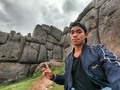 Saqsaywaman un lugar mágico único e increíble para conocer y explorar. .😬 .🌐 .🏞 .🗺 Can you see the llama ? .🤔🤔 #saqsayhuaman #piedrascusco #cusco #cuzco #travel #johan #DondeEstaJohan #peru🇵🇪 #llamas #beautifuldestination #explore #instantes_fotograficos #lifeofadventure