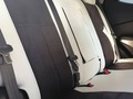 SSANYONG TIVOLI 2019 EN ECO CUERO BLANCO CON GENERO AUTOMOTRIZ NEGRO. . . 🖥️ WWW.CUBREASIENTOSCHILE.CL . . ☎️ + 56 9 4651 3071 . . 📍 PORTUGAL 120 OFICINA 014E STGO CENTRO.
