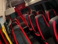 Ford Transit - 2022‼️ . ✅Cubre asientos (Golden negro/rojo). ✅Piso goma alto tráfico, diamantado 3 mm espesor). . #fordchile #fordtransit #ford #cubreasientos #tapiz #fundas