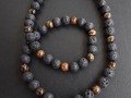 Nuevos collares disponibles. En piedra volcanica con detalles en ojo de tigre!   @talesformen  Todo Fluye  #Talesformen #accesoriosparahombres #Accesorios #Pulsera #Hombres #Men #Pulseras #ojodetigre #DiadelAmigo #Regalos #Amigo