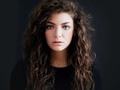 Lorde: La mujer de voz poderosa y rulos interminables da pistas de su nuevo disco