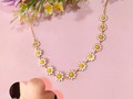 🌼Choker Margaritas  ✨Material Oro Golfi 💸$18.000 . . . . . . . .  #liluaccesoriesstore #accesoriosdemoda #joyeriacolombiana #accesorioscolombia #mujereslindas #candongas #bisuteriabogota #mujeresbogotanas #bisuteriaenacero #bisuteriafina #joyeriaenacero #bogota #mujer #accesoriosbogota #joyascolombia #accesorioscolombia #regalosenbogota #aretesmedellin #acerorodinado #chokers #chokermargaritas