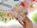 🌸 Billetera Flowers 🌸 Material tipo cuero 🌸 Compartimientos para documentos, monedas y billetes 💸$38.000 . . . . . . . . . #mujereslindas #candongas #bisuteriabogota #mujeresbogotanas #bisuteriaenacero #tuscompras123 #bisuteriafina #joyeriaenacero #bogota🇨🇴 #mujer #accesoriosbogota #joyascolombia #accesorioscolombia #regalosenbogota #billeterasdama #billeteraspequeñas #billeterascyzone