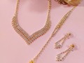 🌸 Su buscas el accesorio perfecto para una fiesta de noche, estos conjuntos son los ideales ✨Material Murano y fantasía  💸Juego collar aretes y manilla $25.000 💸Juego collar aretes $23.000 . . . . . . . #mujereslindas #candongas #bisuteriabogota #mujeresbogotanas #bisuteriaenacero #bisuteriafina #joyeriaenacero #bogota #mujer #accesoriosbogota #joyascolombia #accesorioscolombia #regalosenbogota #aretesmedellin #acerorodinado #collaresdefiesta #collaresenmurano