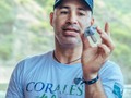 En este jueves de #TBT, recordamos la visita de Phanor Montoya @phmontoyamaya, fundador de @coralesdepaz, en el marco de la Semana de los Océanos 🌊 realizando la fase práctica del Taller Internacional de Restauración de Arrecifes de Coral junto a la @universidadces @cemarin_org @udea y el apoyo de @minambien @conservacioncolombia y @corpamag 💚  ¡Qué lindos momentos de aprendizaje! 💙🪸