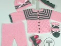 Ajuar Basico Rosado y gris 💕👸 Para recibir a las Princesas de la casa como de merecen. Información 📲👣