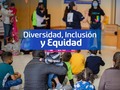 En TP la inclusión significa brindar oportunidades para todos.🙏🏻  Esta vez compartimos y nos divertimos 🥳 con una comunidad de niños y adultos en Suba, Colombia para llevarles un mensaje inspirado en nuestros valores. 👩‍🚀🚀  Allí nuestros voluntarios de #HandsOn dictaron un taller de dibujo 🖍️y entregaron más de 200 kits escolares para que los niños sigan aprendiendo y educándose. 📚🏫