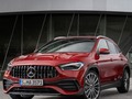 Sporty and compact, swipe left to make that double.  via @mercedesamg #MercedesAMG #DrivingPerformance  [Mercedes-AMG GLA 45 4MATIC+ | Kraftstoffverbrauch kombiniert: 9,2–9,1 l/100 km | CO₂-Emissionen kombiniert: 211–209 g/km | mb4.me/DAT-Leitfaden | mb4.me/WLTP_HQ]