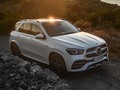 Ready for your next ride?  📸 @rawlenses for #MBcreator  #MercedesBenz #luxury #GLE