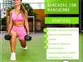 Qué músculos se trabaja en las zancadas?  Los músculos implicados en las zancadas a nivel principal se encuentran, lógicamente, en los miembros inferiores; aunque también se van a ver implicados otros músculos, especialmente a nivel de core. Uno de los músculos que mayor implicación requiere son los cuádriceps, por lo que se trata de un ejercicio ideal para complementar con las sentadillas o con la prensa. Cuando realizamos zancadas de cierta amplitud, también van a entran en juego con mayor exigencia los isquiotibiales. Otro de los músculos que van a trabajar de manera importante son los glúteos, y más concretamente el glúteo mayor. Por lo tanto, podemos decir que las zancadas son un ejercicio adecuado para trabajar el glúteo. El trabajo del glúteo se va a realizar cuando empujemos con la pierna que hemos desplazado, por ello va a ser importante contraerlo bien durante este esfuerzo. A nivel de estabilizadores, la musculatura del core va a entrar en juego, especialmente cuando trabajamos con la carga en barra, o cuando realizamos la zancada contralateral explicada anteriormente. TE INVITAMOS A REALIZARLO 💪