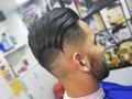 Un cambio de imagen a mi hermano @pablodangers cliente VIP estamos activos🔥🇻🇪🤘 . . #sharpfade #zyist #StaySharp #barbershops #HairIg #Hairstyles #barber #barbers #barbershop #barbersince98 #barbersinctv #barbershopconnect #barberlifestyle #barberlove #barberlife #showcasebarbers #nastybarbers #sharpfade #thebarberpost #hairstylist #hairoftheday #hairs #hairofinstagram #hairstyle #hairdress #cosmetology #behindthechair #haircut #venezuela @jbalvin @nickyjampr @arod23pr @wester_barber @bestestbarber @taylorcutz1 @ninasmakeup @elboribarber @roldavenezuela @roldacolombia @metropolis_bqto @barberrox @johannylachicabarberpr @lebronthebarber @leogodisgood @charliebarberpr @barberobengie @jeankeecruz @jeremythebarber17 @barbershopconnect