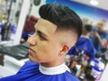 Un cambio para mi hermano @jhon_gualdron agradecido por confiar en mi.. Haciendo lo que amo cada día. 🇻🇪💈 . . . #sharpfade #zyist #StaySharp #barbershops #HairIg #Hairstyles #barber #barbers #barbershop #barbersince98 #barbersinctv #barbershopconnect #barberlifestyle #barberlove #barberlife #showcasebarbers #nastybarbers #sharpfade #thebarberpost #hairstylist #hairoftheday #hairs #hairofinstagram #hairstyle #hairdress #cosmetology #behindthechair #haircut #venezuela @jbalvin @nickyjampr @arod23pr @wester_barber @bestestbarber @taylorcutz1 @ninasmakeup @elboribarber @roldavenezuela @roldacolombia @metropolis_bqto @barberrox @johannylachicabarberpr @lebronthebarber @leogodisgood @charliebarberpr @barberobengie @jeankeecruz #nicebarbers