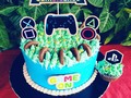 Ayer nuestro amiguito Kelvin celebró su cumpleaños con esta linda torta de chocolate, rellena con arequipe y decorada con nuestro rico merengue italiano  #04268843599 #04121899974  #hermosacake😍 #chocolatecake #merengueitaliano #muchasfelicidades #megusta #bolosinstagram #tortasdemonica #tortasdecumpleaños #arequipe #venezuela #anaco #instagramcakes #instagrambolos