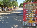 En la vía al corregimiento Santa Fe hay una serie de estaderos y restaurantes típicos que son los preferidos de las familias de Magangué para disfrutar de un delicioso sancocho de gallina o pescado frito a la orilla del río Magdalena