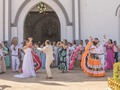 Danza Las Aguadoras de San Pelayo! Felicitaciones por sus 40 años haciendo patria con la cultura. San Pelayo tierra de gente buena y acogedora.  Fotografía: @francypretelt