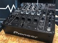 En stock, Mixer Pioneer DJM 850K de segunda mano en perfecto estado funcional, tarjeta de audio incorporada funciona con Traktor o Serato DJ. #Pioneerdj #DJM #Traktor #Serato 👉🏿disponible en stock 👈🏾 ✈️envios a todo el pais y suramerica✈️ Visítanos en la Cra 6 N 46-94 -Chapinero. +Info👉🏿