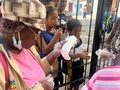 Hoy pudimos entregar más de 100 sadwiche de pernil a los más necesitados . Aquellos que viven en estado de pobreza extrema. Gracias a todos los que siempre colaboran.#juntossomosmasfuertes