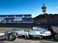 The @mercedes_amg_petronas team has just unveiled it's 2013 Formula One car, the F1 W04. I its first laps of today’s 100 km shakedown at 10:21 in the hands of Nico Rosberg.