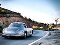 #mercedesbenz #sl #gullwing - no speed limit - and now? #mbfanphoto @log42 #mercedes #classiccar #silver #spain #nolimit