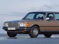 #Answer : the #interieur shown on the previous photo belongs to a #mercedesbenz #w116 the first real #sclass - built 1972 - 1979 #mercedes #classic