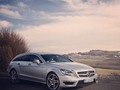 Mercedes-Benz CLS 63 AMG Shooting Brake. Do u like station wagons? Picture taken by Kai Dalibor @kaidalibor . #mercedesbenz #mercedes #shootingbrake #picoftheday #stationwagen #mbfanphoto #sun #silver #love #amg #cls #v8 #car