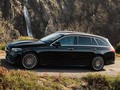Satisfy your on-road passion.​  📷 @vidigueira_photographer for #MBcreator   #MercedesBenz #CClass