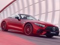 Perfection and radiance from every angle.   via @mercedesamg  📷 @theautofocus for #MBcreator  #MercedesBenz #MercedesAMG #AMG #SL   [Mercedes-AMG SL 55 4MATIC+ | WLTP: Kraftstoffverbrauch kombiniert: 13,2‒12,6 l/100 km | CO₂-Emissionen kombiniert: 299‒286 g/km | mb4.me/DAT-Leitfaden]