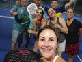 Las jugadoras. 🎾 y todos los coaches. 😅 . . . #padel #Panama #rookies #jugando #padelpanama