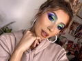 Siempre natural. Lista para ir al balcón 😌. Quien lo diría, siempre supe que la cuarentena me iba a poner creativa pero jamás pensé que a niveles de lentes de contacto 😂😌. Aunque no me disgustan.  El live de este maquillaje estará disponible x 24 hrs! así que vayan a verlo :). • Productos: •Eyebrows: @benefitcosmetics K-brow 3. •Lashes: @lillylashes houston. •Lipstick: @alamarcosmetics dulce. *Eyeshadows: @morphebrushes x  @jamescharles, @hudabeauty pastels mint, @juviasplace the zulu, @gabyrosmakeup palette. •Eye Contact: @ttdeyeofficial deep gray. inspo: @bybrookelle