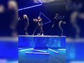 No fue nada fácil bailar sobre una tarima giratoria, pero tampoco imposible 😎 • #BTS de #TuCulpa