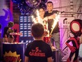 Gabriel me inspira a vivir en el fugaz presente, me mira, me da lo mejor de el y sigue su camino, es verdaderamente genuino . Soy tu fan 😂