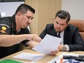 No permitiré que Arturo González Cruz le robe o se burle de Tijuana": Víctor Lagunas @ @comunicatj #tijuana #bajacalifornia    Durante el medio día de este viernes, el director de TJ Comunica, Víctor Lagunas Peñaloza se presentó en las oficinas de Sindicatura Municipal para presentar una denuncia formal contra el ex alcalde de Tijuana, Arturo González Cruz.